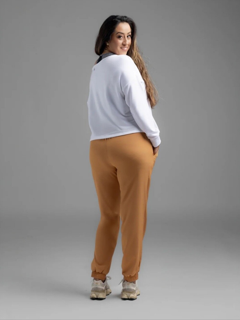 Lularoe RISE Infinite Joggers 2x - Picture 4 of 4